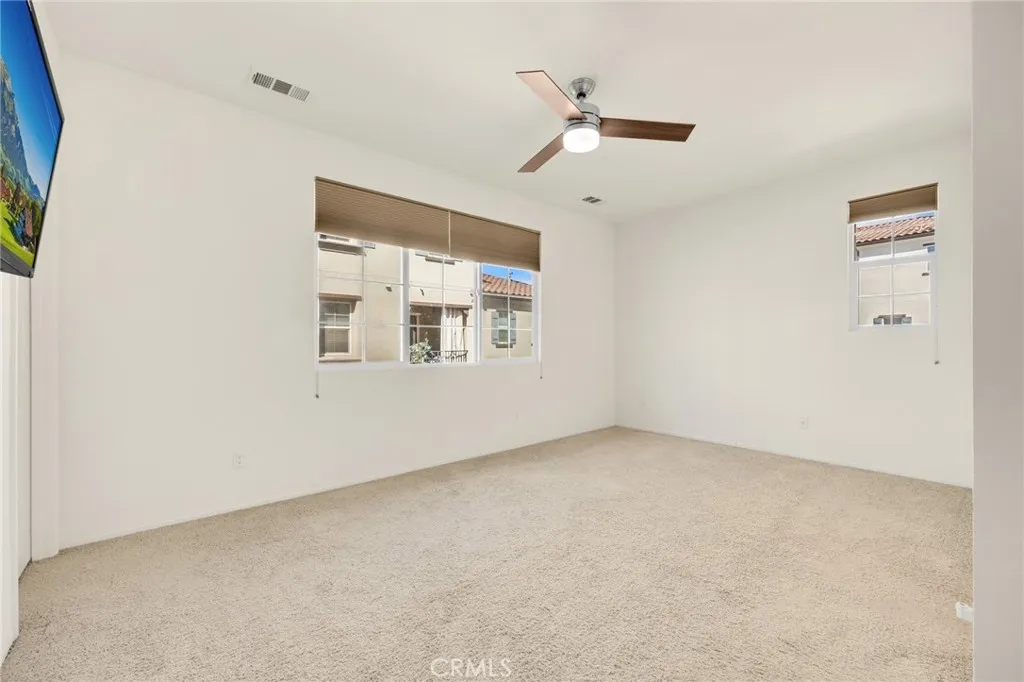 15968 Leader Avenue, Chino, California 91708 home-pic-28