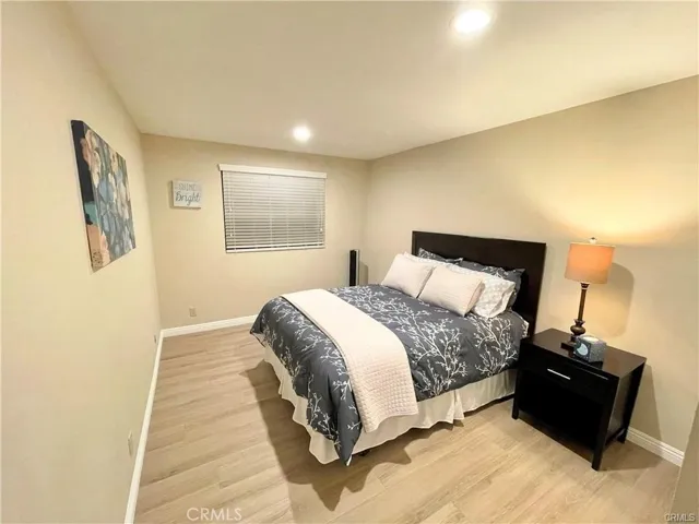6 Copper Hl, Irvine, California 92620