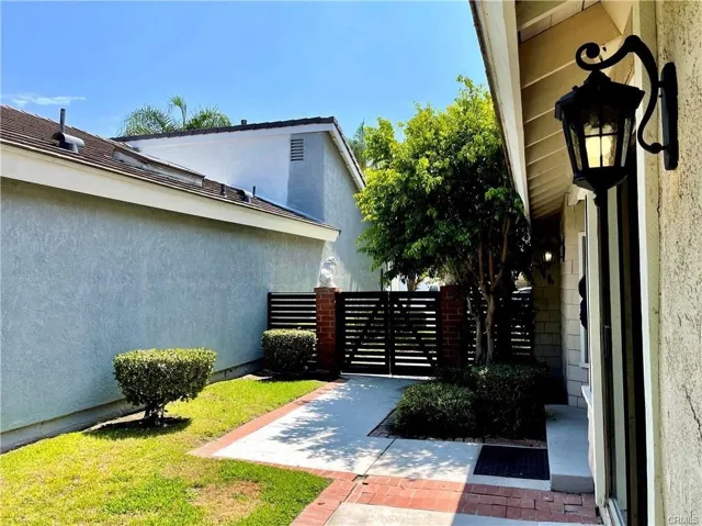 6 Copper Hl, Irvine, California 92620