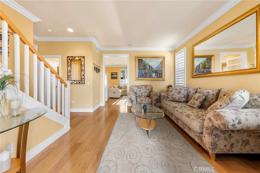 5521 Stargaze Street, Chino Hills, California 91709 home-pic-4