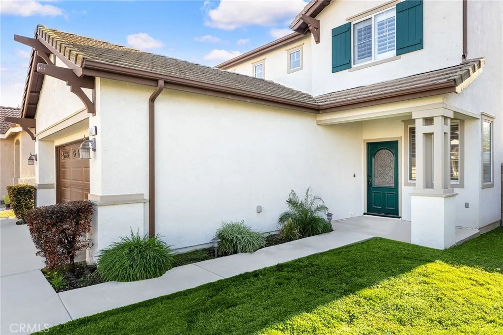 5521 Stargaze Street, Chino Hills, California 91709 home-pic-3