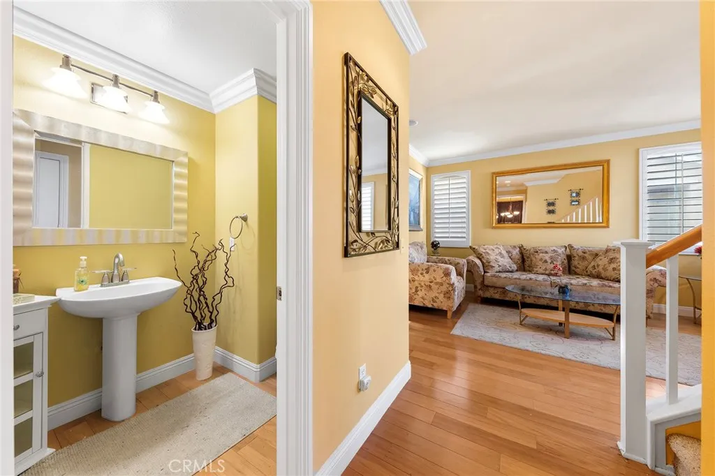 5521 Stargaze Street, Chino Hills, California 91709 home-pic-24