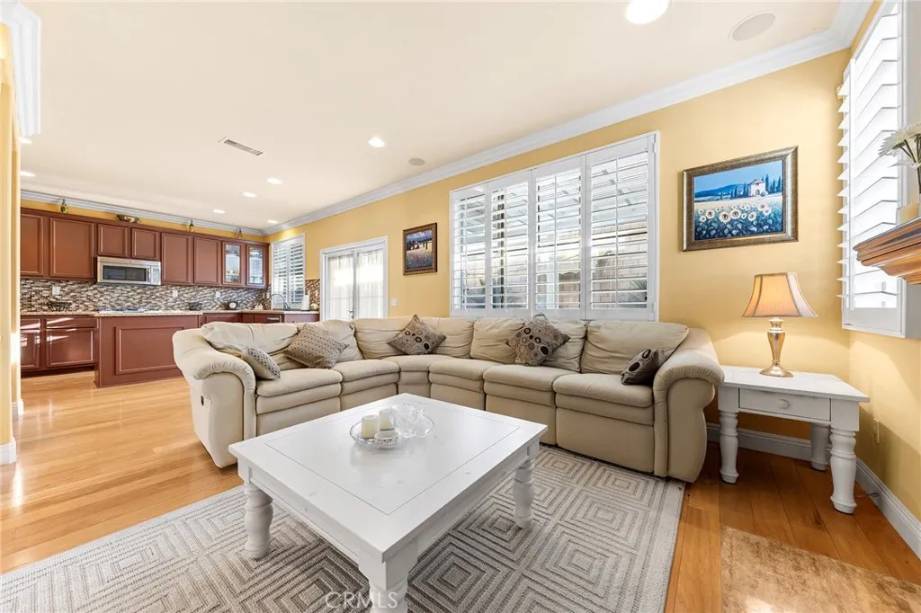 5521 Stargaze Street, Chino Hills, California 91709 home-pic-13