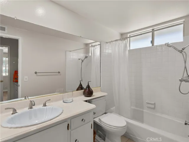 25112 Calle Alondra, Lake Forest, California 92630
