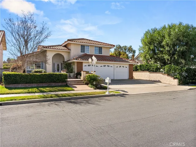 25112 Calle Alondra, Lake Forest, California 92630