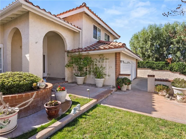 25112 Calle Alondra, Lake Forest, California 92630