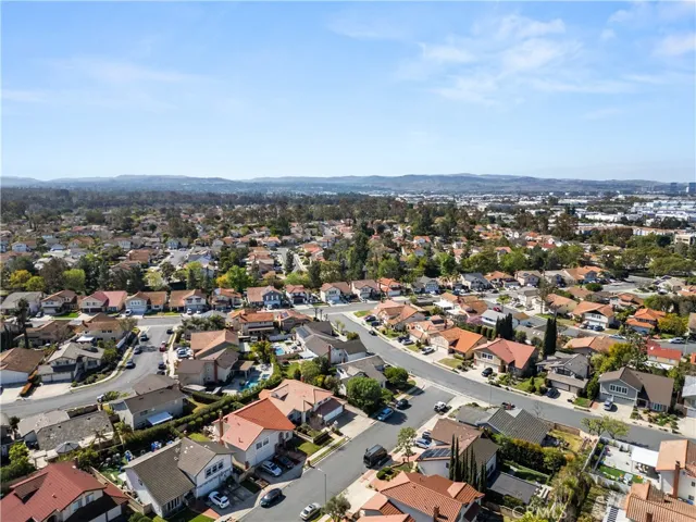 25112 Calle Alondra, Lake Forest, California 92630