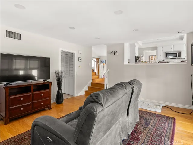 25112 Calle Alondra, Lake Forest, California 92630