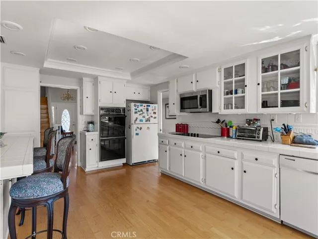 25112 Calle Alondra, Lake Forest, California 92630