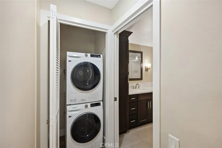 140 Avenida Majorca B, Laguna Woods, California 92637