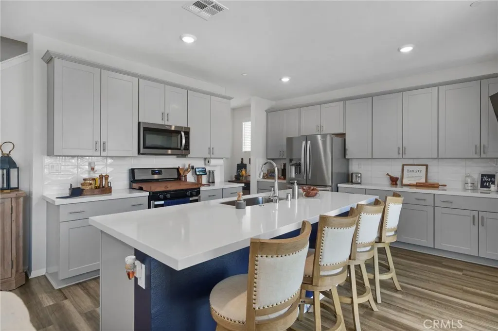 24712 Hudson Street, Moreno Valley, California 92551 home-pic-9