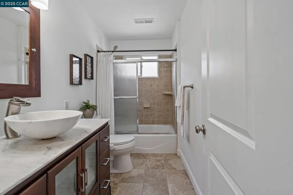 1525 Ayers Rd, Concord, California 94521 home-pic-13