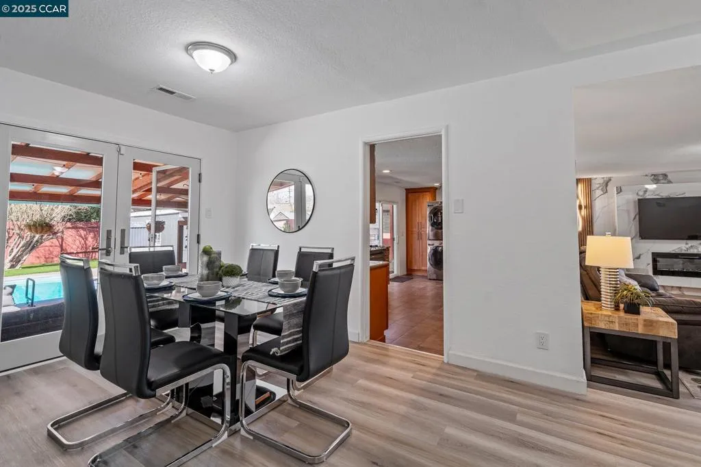 1525 Ayers Rd, Concord, California 94521 home-pic-7