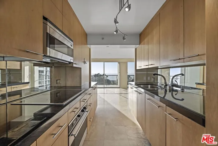 201 Ocean Avenue 701b, Santa Monica, California 90402
