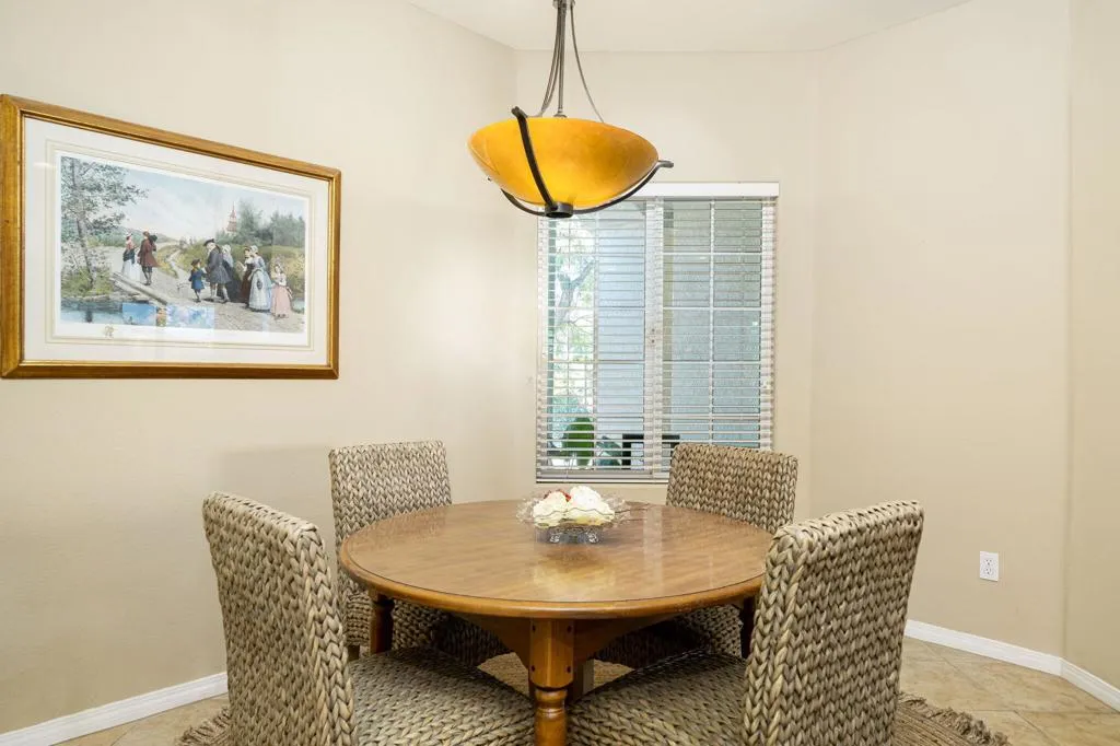 65117 Cliff Circle N, Desert Hot Springs, California 92240 home-pic-10