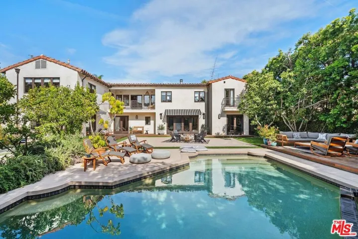 141 N June Street, Los Angeles, California 90004