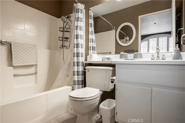 8506 E Baker Hill Road A, Orange, California 92869