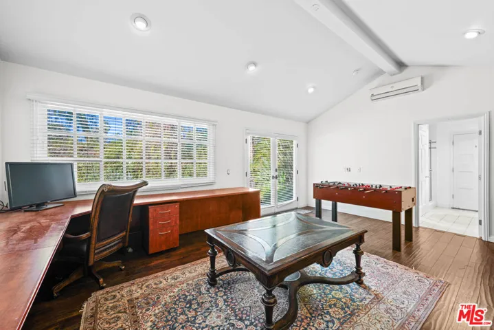 19333 Wells Drive, Tarzana, California 91356