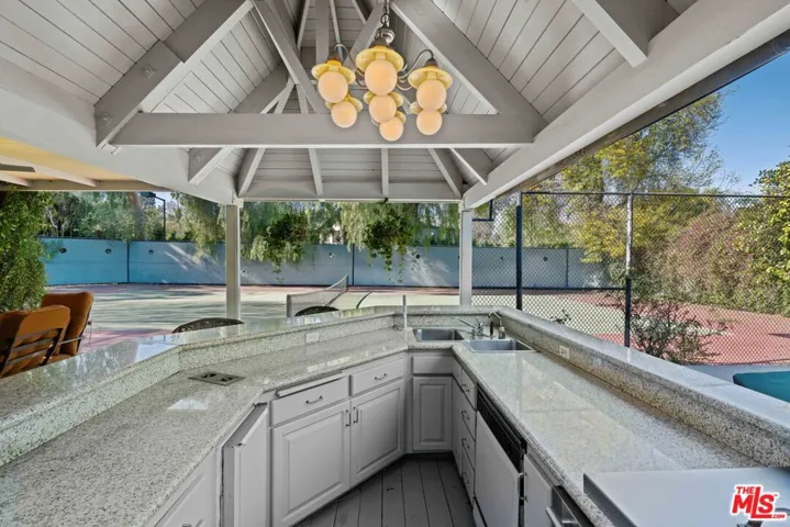 19333 Wells Drive, Tarzana, California 91356