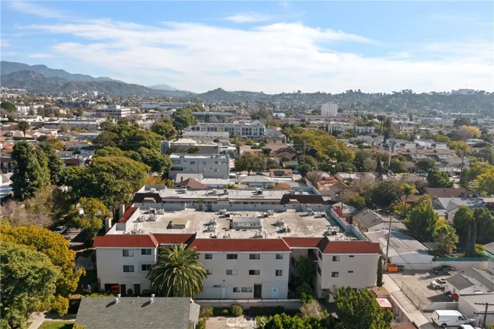 420 W Windsor Road, Glendale, California 91204