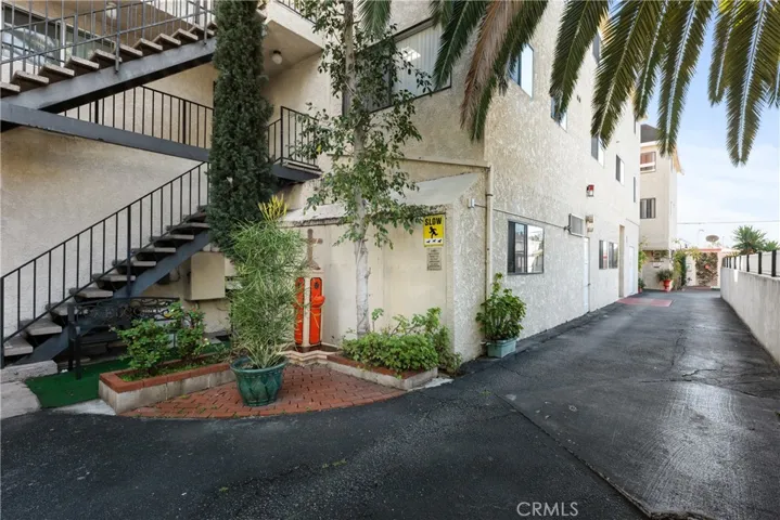 420 W Windsor Road, Glendale, California 91204