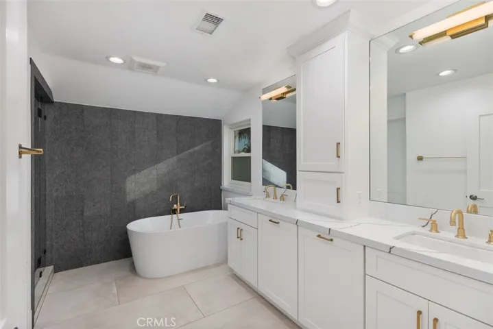 5499 Paseo Gilberto, Yorba Linda, California 92886