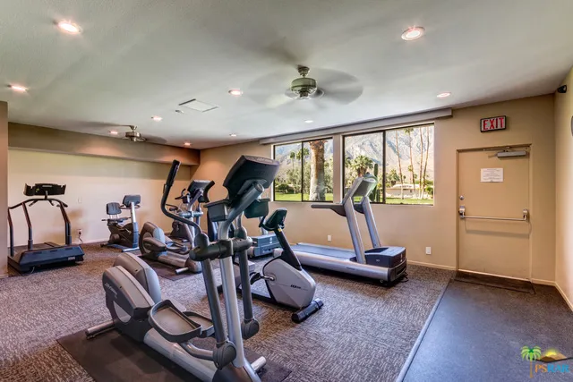 1597 E Sierra Way, Palm Springs, California 92264 home-pic-34