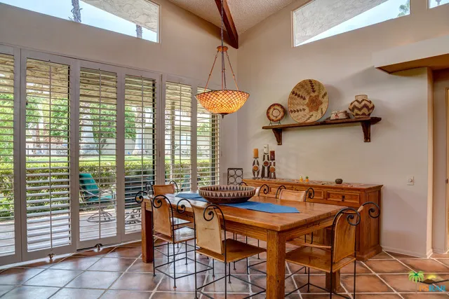 1597 E Sierra Way, Palm Springs, California 92264 home-pic-14