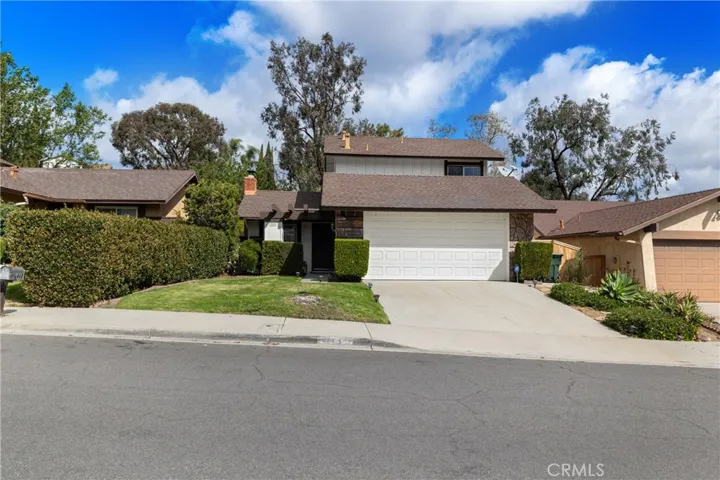 442 Blueridge Place, Escondido, California 92026