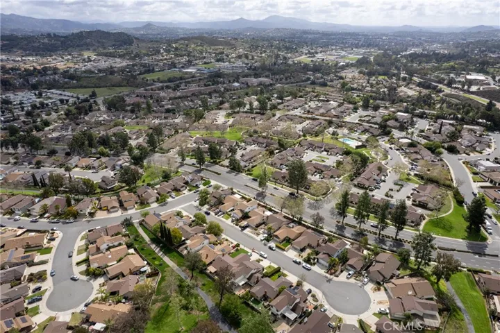 442 Blueridge Place, Escondido, California 92026