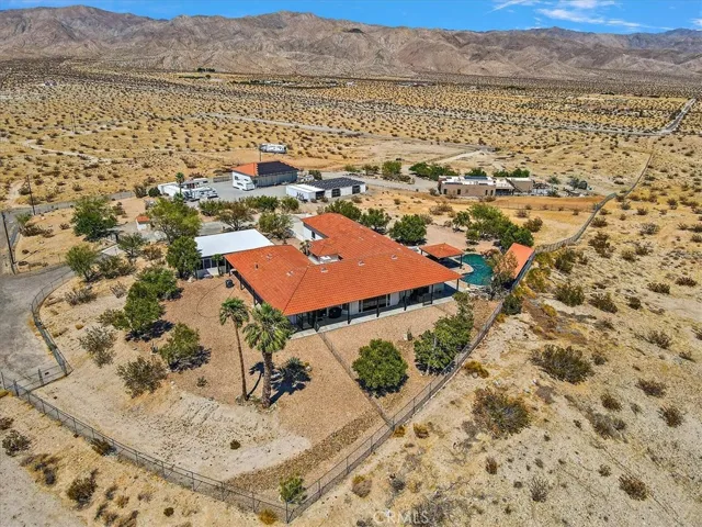 15690 Vista Circle, Desert Hot Springs, California 92241