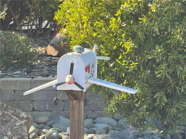 Cameron Airpark unique mail box