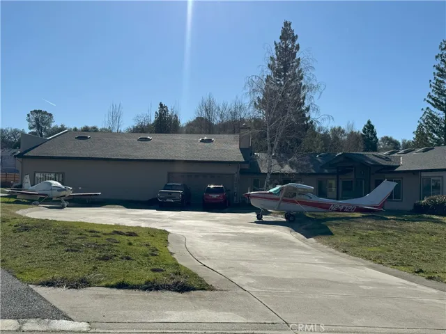 Cameraon Airpark has 125 homes