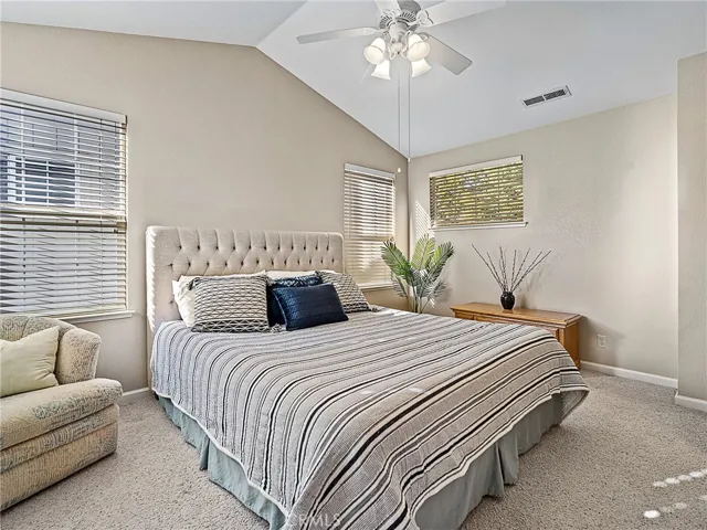 Upstairs ensuite bedroom with CA King bed
