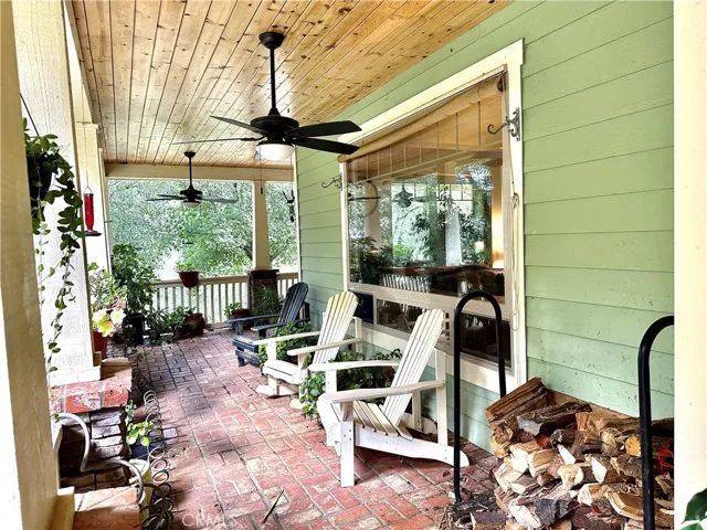 9225 Tassajara Creek Road, Santa Margarita, California 93453