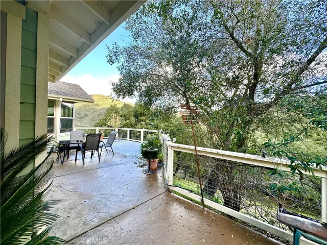 9225 Tassajara Creek Road, Santa Margarita, California 93453