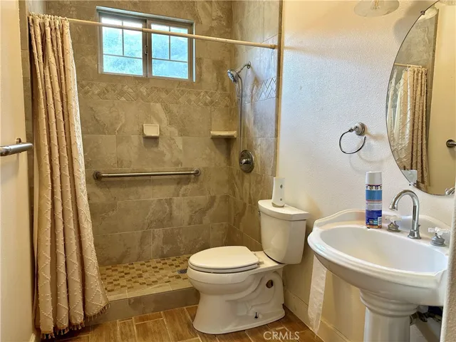 Hallway bath