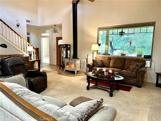 9225 Tassajara Creek Road, Santa Margarita, California 93453
