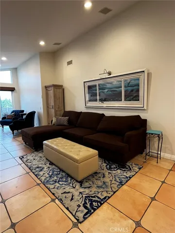 19242 Echo Pass Road, Trabuco Canyon, California 92679