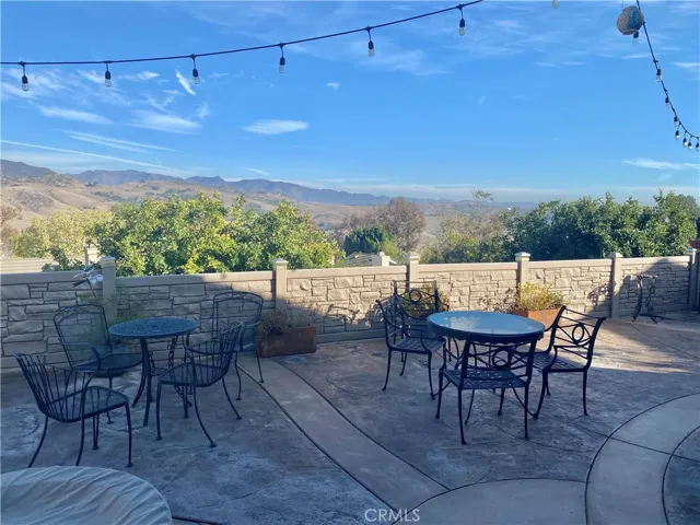 19242 Echo Pass Road, Trabuco Canyon, California 92679