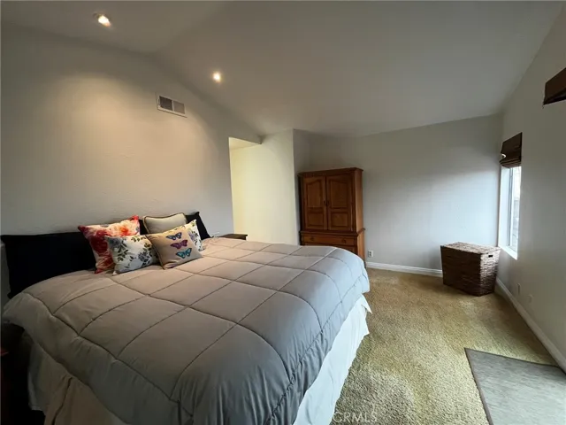 19242 Echo Pass Road, Trabuco Canyon, California 92679