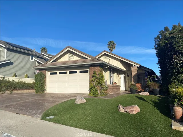 19242 Echo Pass Road, Trabuco Canyon, California 92679