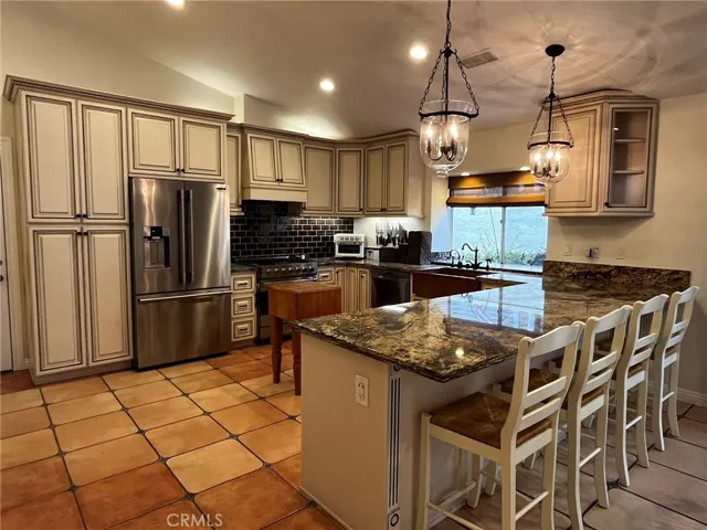 19242 Echo Pass Road, Trabuco Canyon, California 92679