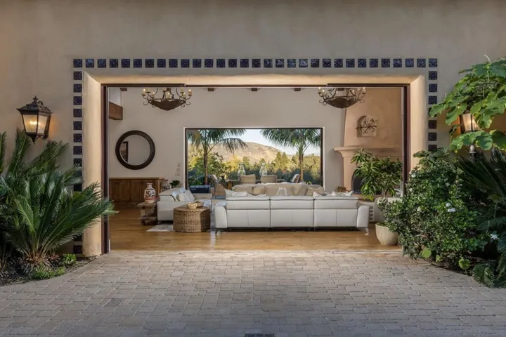 17133 El Mirador, Rancho Santa Fe, California 92067