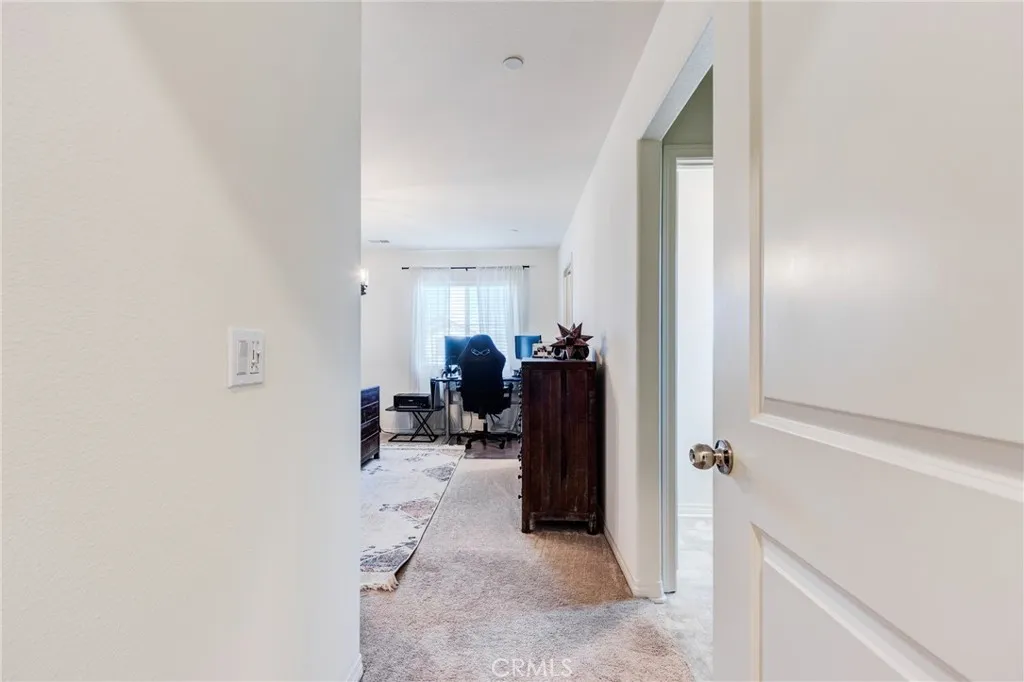 32169 Rambling Court, Winchester, California 92596 home-pic-45