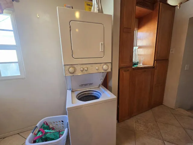 6805 Rolando Knolls A, La Mesa, California 91942
