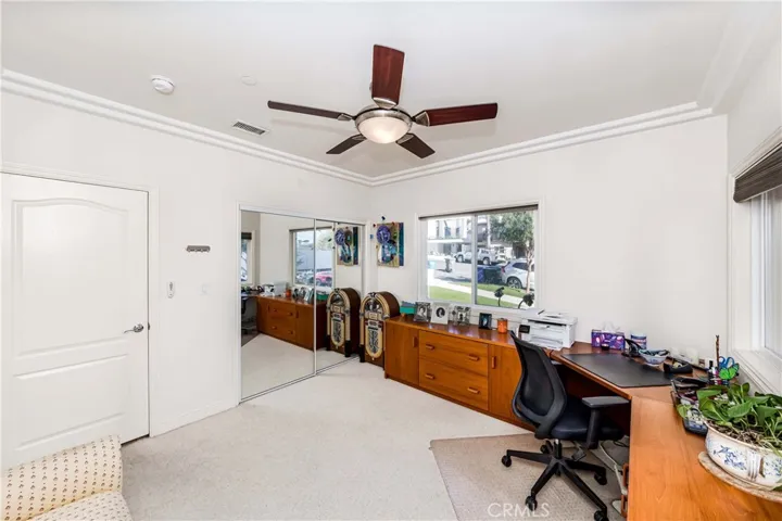 233 S Helberta Avenue A, Redondo Beach, California 90277