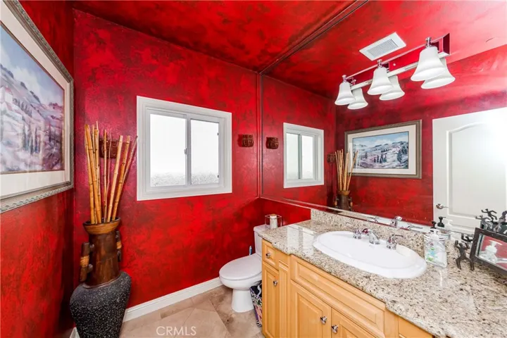 233 S Helberta Avenue A, Redondo Beach, California 90277