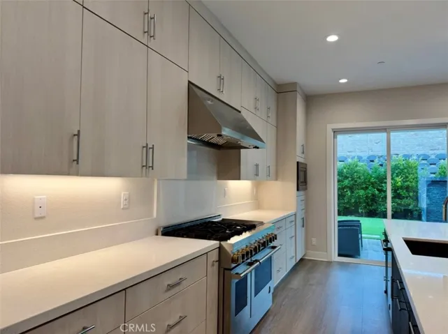 110 Sierra Madre, Lake Forest, California 92630