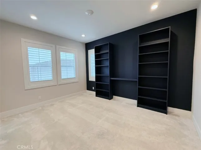 110 Sierra Madre, Lake Forest, California 92630